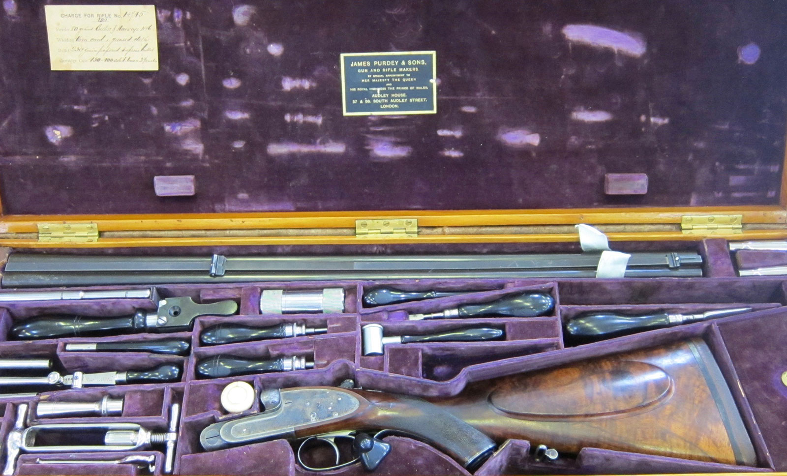 www.vintageguns.co.uk